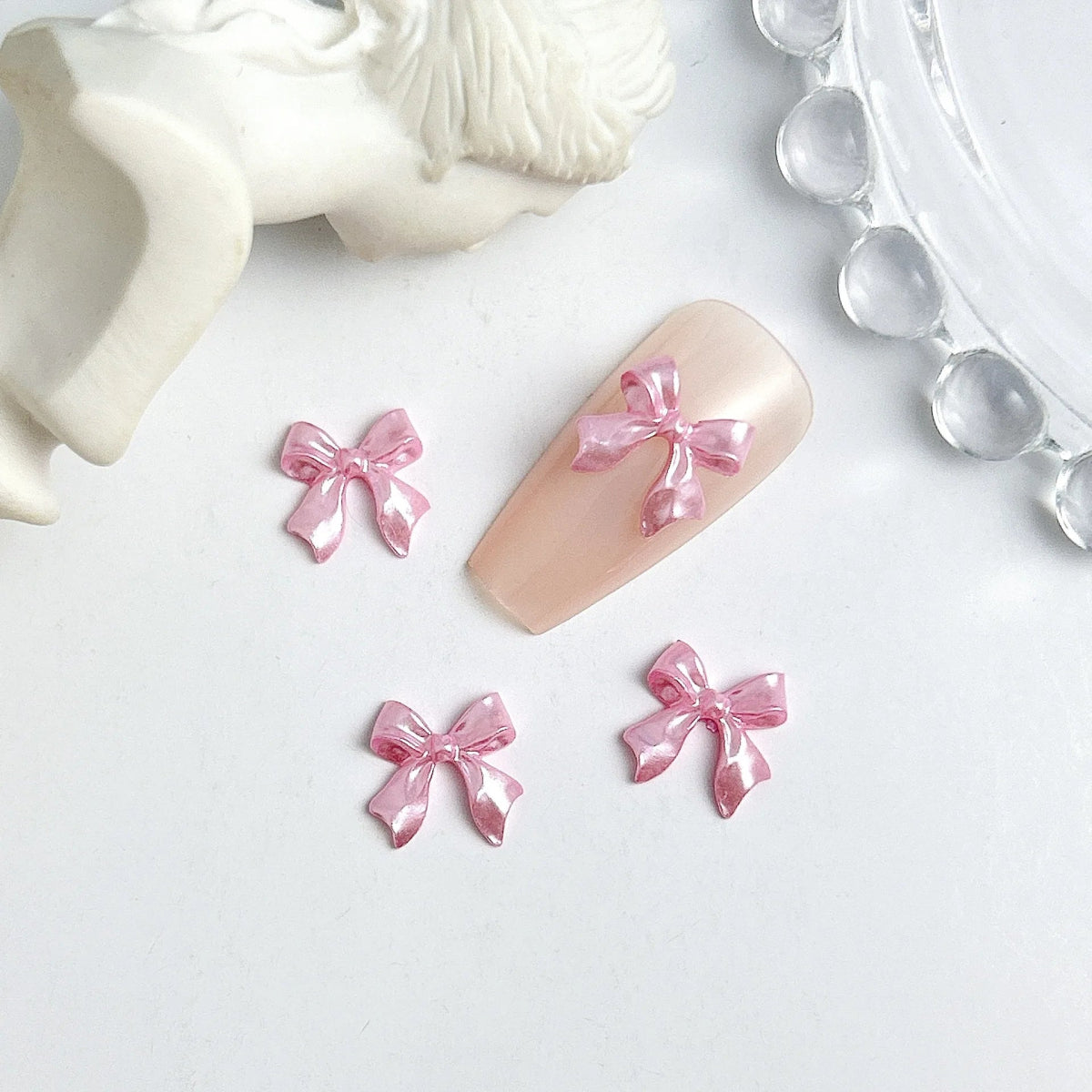 50 Charms pour Ongles et Bijoux Ballerina Bow 3D | Nœuds Résine Nacrée Brillante - Décoration Manucure DIY KAWAHIP Charms - KAWAII FAVIE