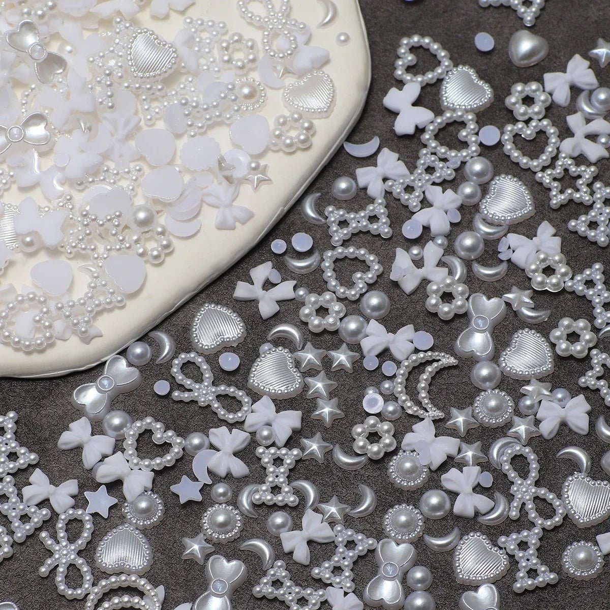 Boîte d'Accessoires pour Ongles 3D | Charmes en Résine Coeurs, Nœuds, Étoiles - Décoration Manucure Charms - KAWAII FAVIE