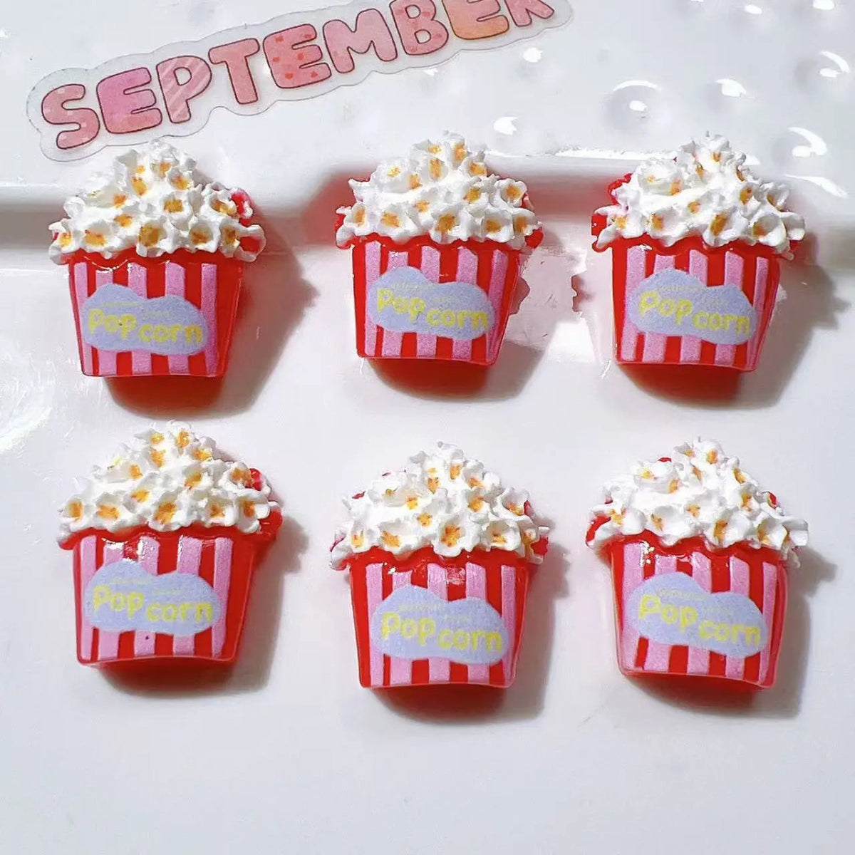 Lot de Charms 6pcs en Résine KAWAHIP | Décorations 3D pour Nail Art DIY - Accessoires Personnalisables pour Ongles et Créations Charms - KAWAII FAVIE