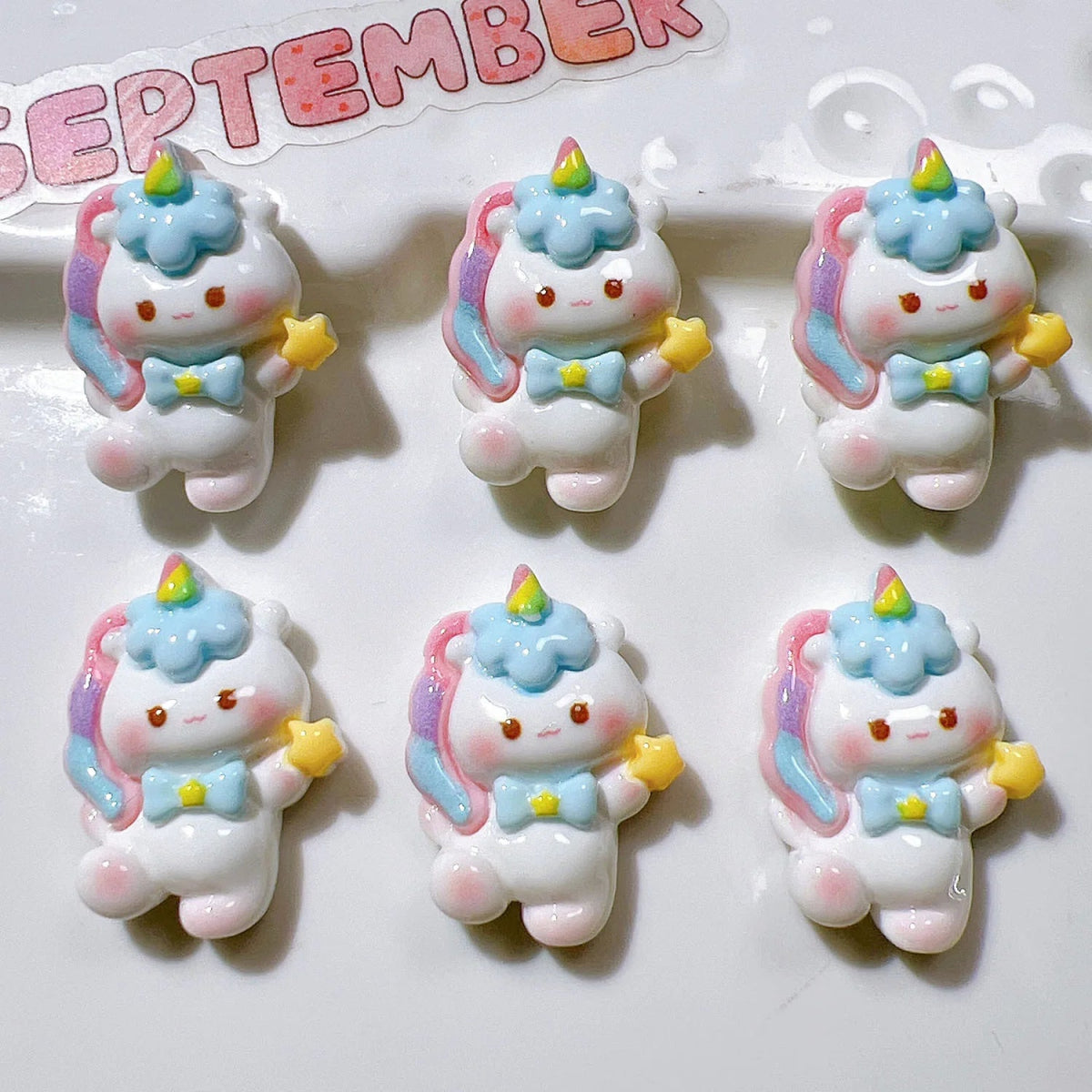 10 Accessoires en Résine Licorne | Cabochons Plats Arc - en - Ciel - DIY, Bijoux, Décoration Charms - KAWAII FAVIE
