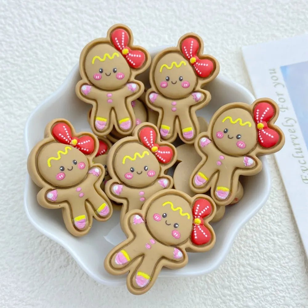 10 Ornements en Résine de Noël | Collection Cartoon (Bonhomme de Neige, Père Noël) - Dos Plat pour Barrettes Cheveux, DIY Charms - KAWAII FAVIE