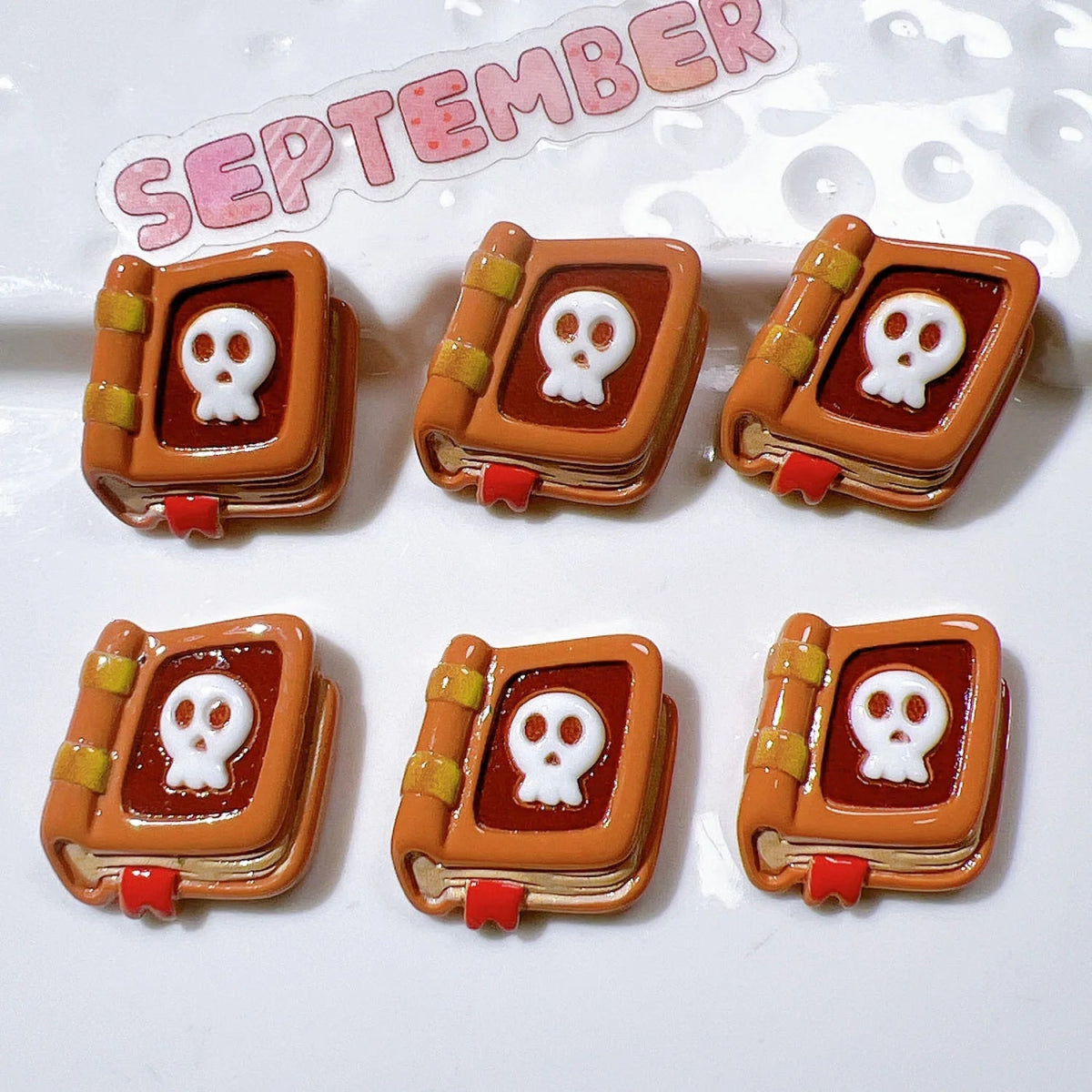 10 Perles en Résine 3D Pirates & Crânes Cartoon | Dos Plat - DIY, Mariage, Halloween, Bijoux KAWAHIP Charms - KAWAII FAVIE