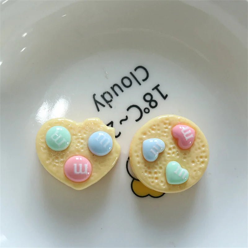 10 Pièces Cœurs en Résine Bonbon Arc - en - Ciel | Charms 3D pour DIY, Décoration Téléphone, Accessoires - KAWAHIP Charms - KAWAII FAVIE