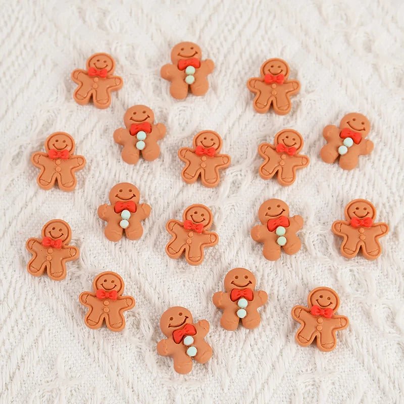 10/30 Mini Ornements Bonhomme en Pain d'Épices en Résine | Décoration de Noël, Cabochon Dos Plat - DIY, Scrapbook, Bijoux Charms - KAWAII FAVIE