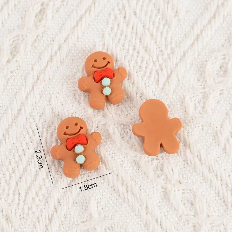 10/30 Mini Ornements Bonhomme en Pain d'Épices en Résine | Décoration de Noël, Cabochon Dos Plat - DIY, Scrapbook, Bijoux Charms - KAWAII FAVIE