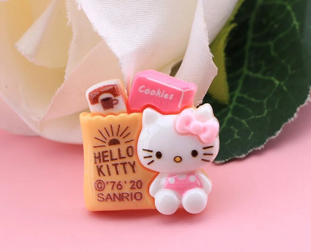 10Pcs Accessoires en Résine Sanrio | Charms Décoratifs Personnalisables - DIY, Collection, Cadeau Charms - KAWAII FAVIE