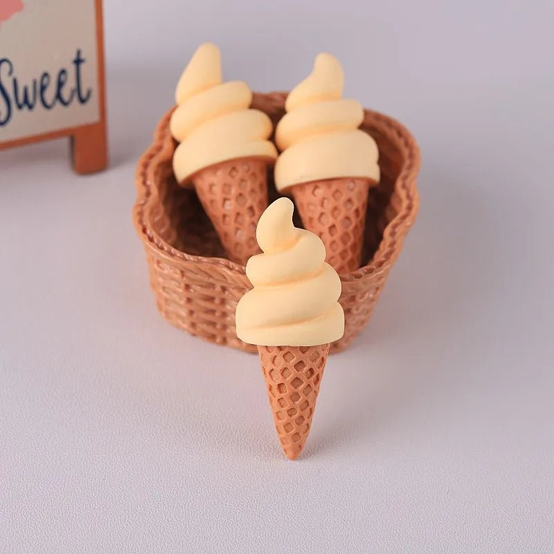 3 Mini Cônes de Glace en Résine | Décor Miniature pour Maison de Poupée, Suspension - Décoration Réaliste KAWAHIP Charms - KAWAII FAVIE