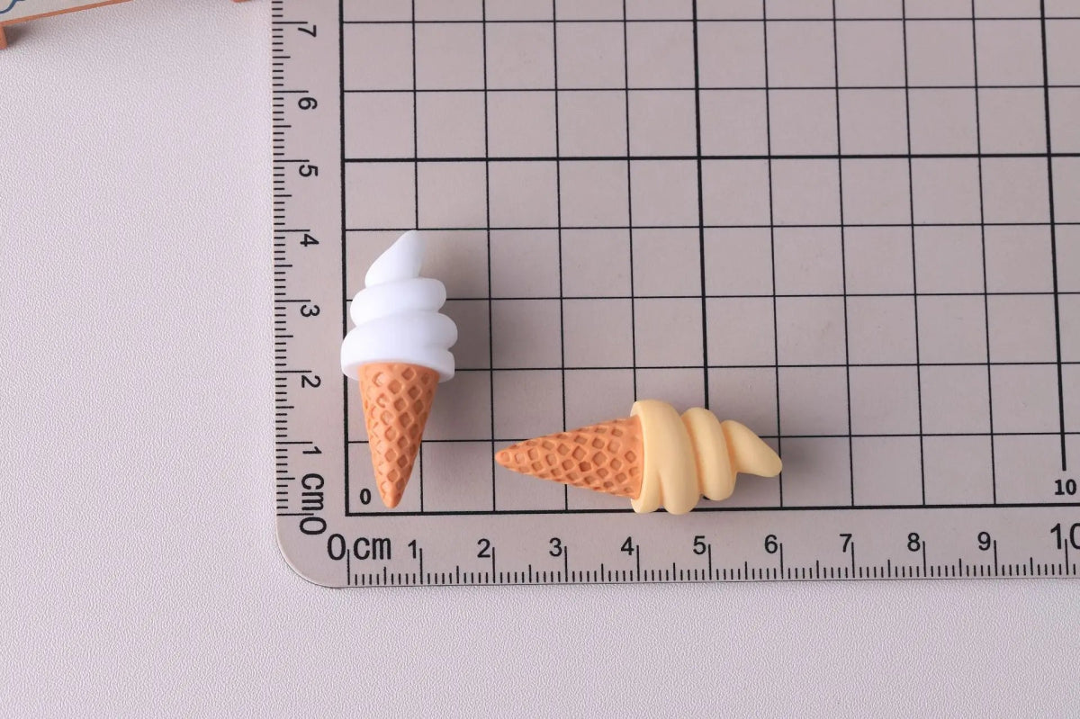 3 Mini Cônes de Glace en Résine | Décor Miniature pour Maison de Poupée, Suspension - Décoration Réaliste KAWAHIP Charms - KAWAII FAVIE