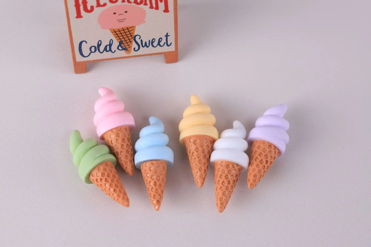3 Mini Cônes de Glace en Résine | Décor Miniature pour Maison de Poupée, Suspension - Décoration Réaliste KAWAHIP Charms - KAWAII FAVIE