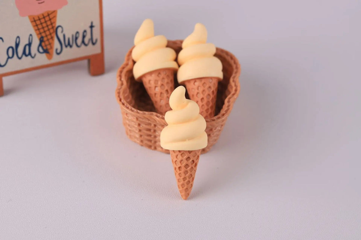 3 Mini Cônes de Glace en Résine | Décor Miniature pour Maison de Poupée, Suspension - Décoration Réaliste KAWAHIP Charms - KAWAII FAVIE