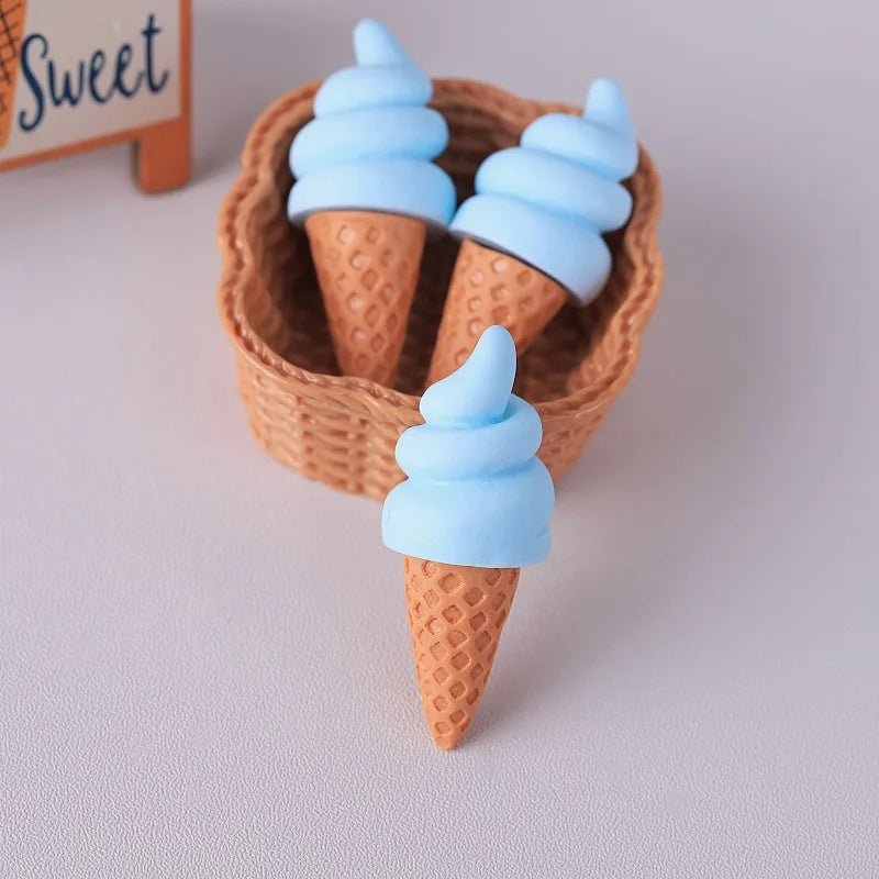 3 Mini Cônes de Glace en Résine | Décor Miniature pour Maison de Poupée, Suspension - Décoration Réaliste KAWAHIP Charms - KAWAII FAVIE