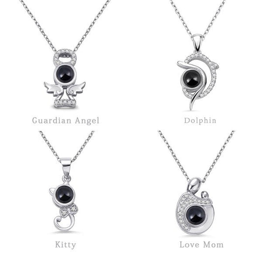 Collier « Amour Projectif » en Argent Sterling 925 | Gravure de Nom & Projection « Je t'aime » - 4 Styles (Ange, Dauphin, Kitty, Love Mom) Necklace - KAWAII FAVIE