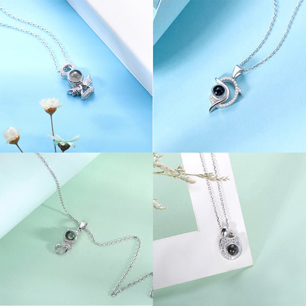 Collier « Amour Projectif » en Argent Sterling 925 | Gravure de Nom & Projection « Je t'aime » - 4 Styles (Ange, Dauphin, Kitty, Love Mom) Necklace - KAWAII FAVIE