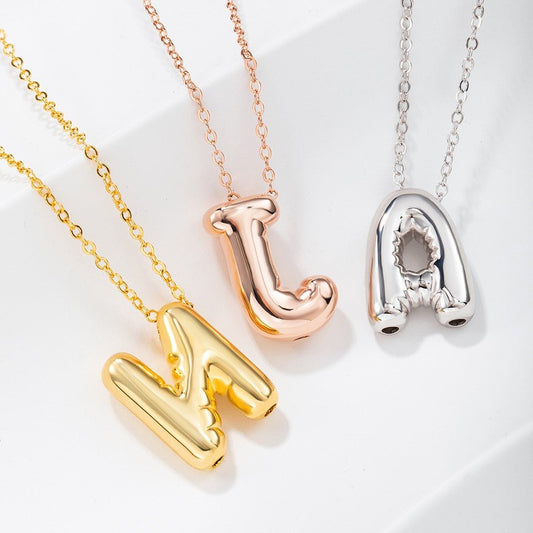 Collier « Bulle d’Or » Lettre Personnalisée 3D | Pendentif Initiale Ballon avec Chaîne Perlée - Cadeau Unique pour Elle Necklace - KAWAII FAVIE