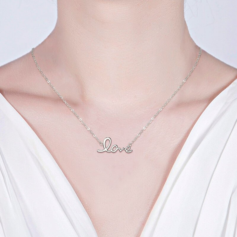 Collier « Love » en Argent Sterling 925 | Pendentif Mot Gravé - Cadeau d'Amour Intemporel pour Elle Necklace - KAWAII FAVIE