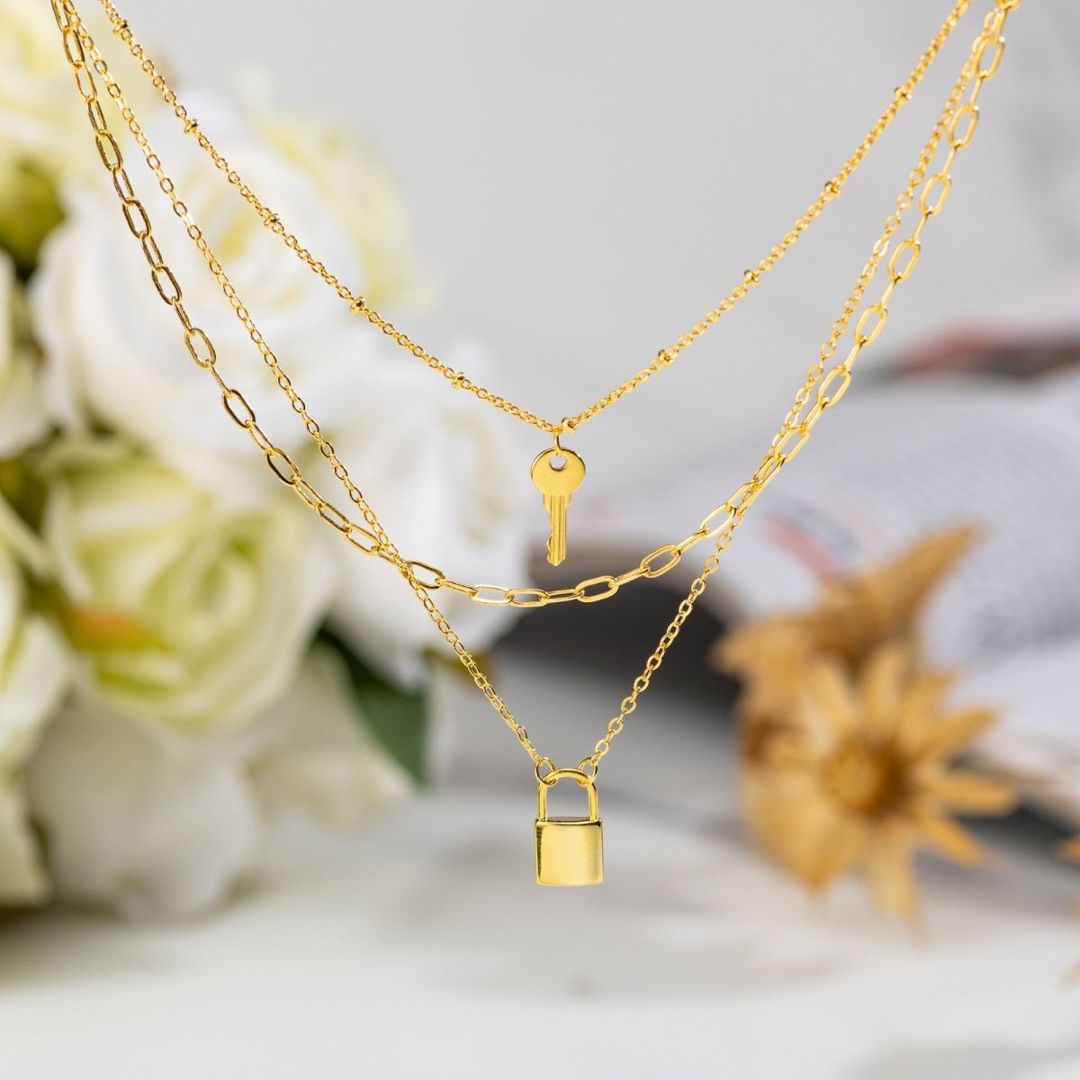 Collier « Secret Partagé » à 3 Rangs | Cadenas & Clé en Laiton Doré/Platiné - Cadeau pour Elle, Mère, Amie Necklace - KAWAII FAVIE