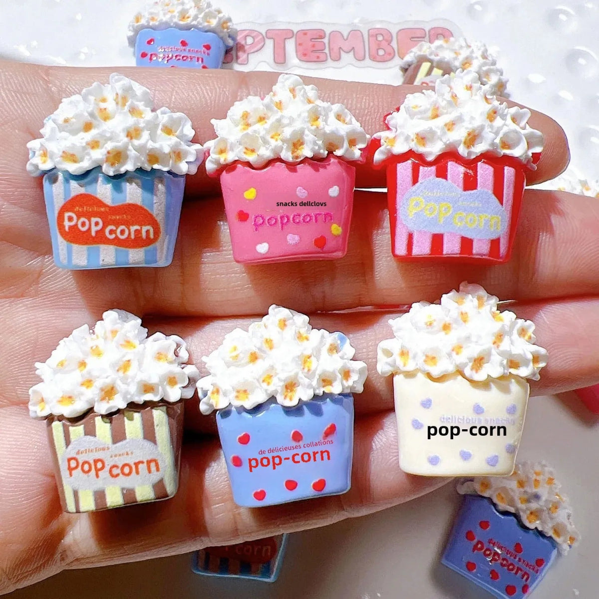 Lot de Charms 6pcs en Résine KAWAHIP | Décorations 3D pour Nail Art DIY - Accessoires Personnalisables pour Ongles et Créations Charms - KAWAII FAVIE