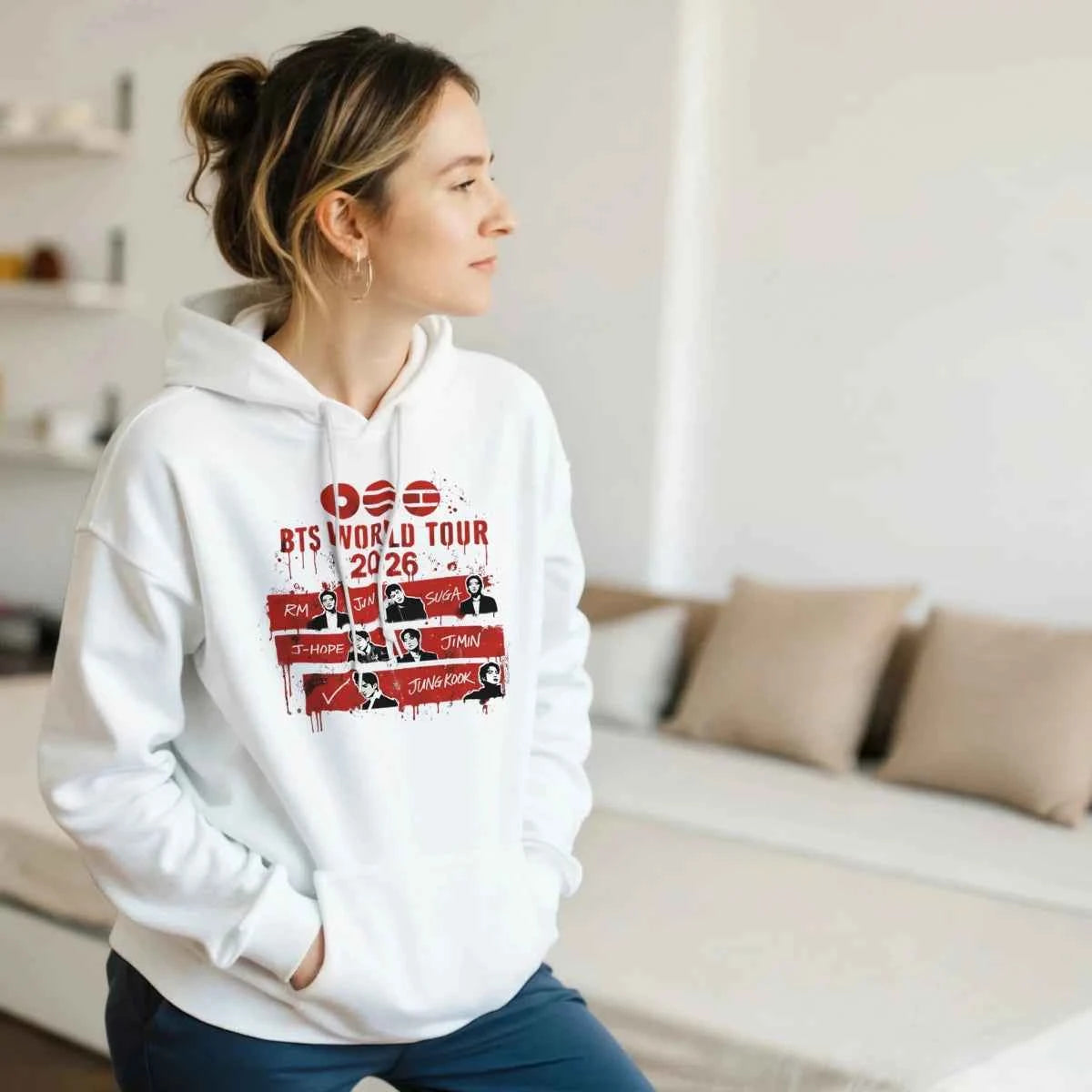Sweat à Capuche Kpop BTS « World Tour 2026 » | Design Officiel avec les 7 Membres - Unisexe Homme & Femme