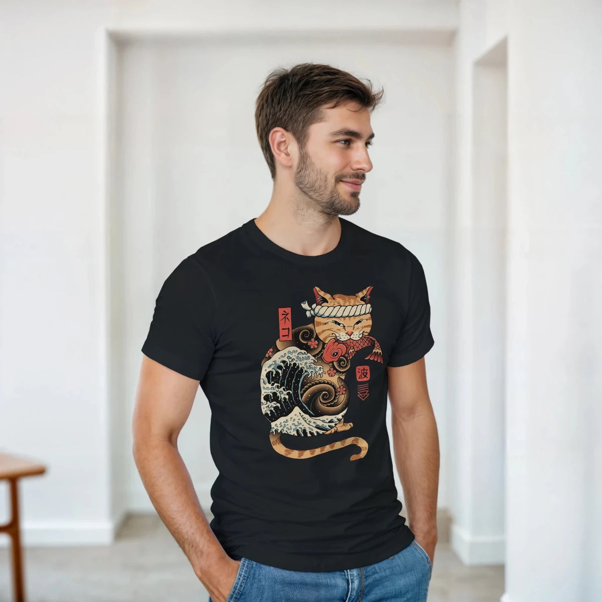 T-shirt « Chat Maneki - Neko Japonais » avec Vague d’Hokusai | Design Unique Unisexe Homme & Femme T-shirt - KAWAII FAVIE