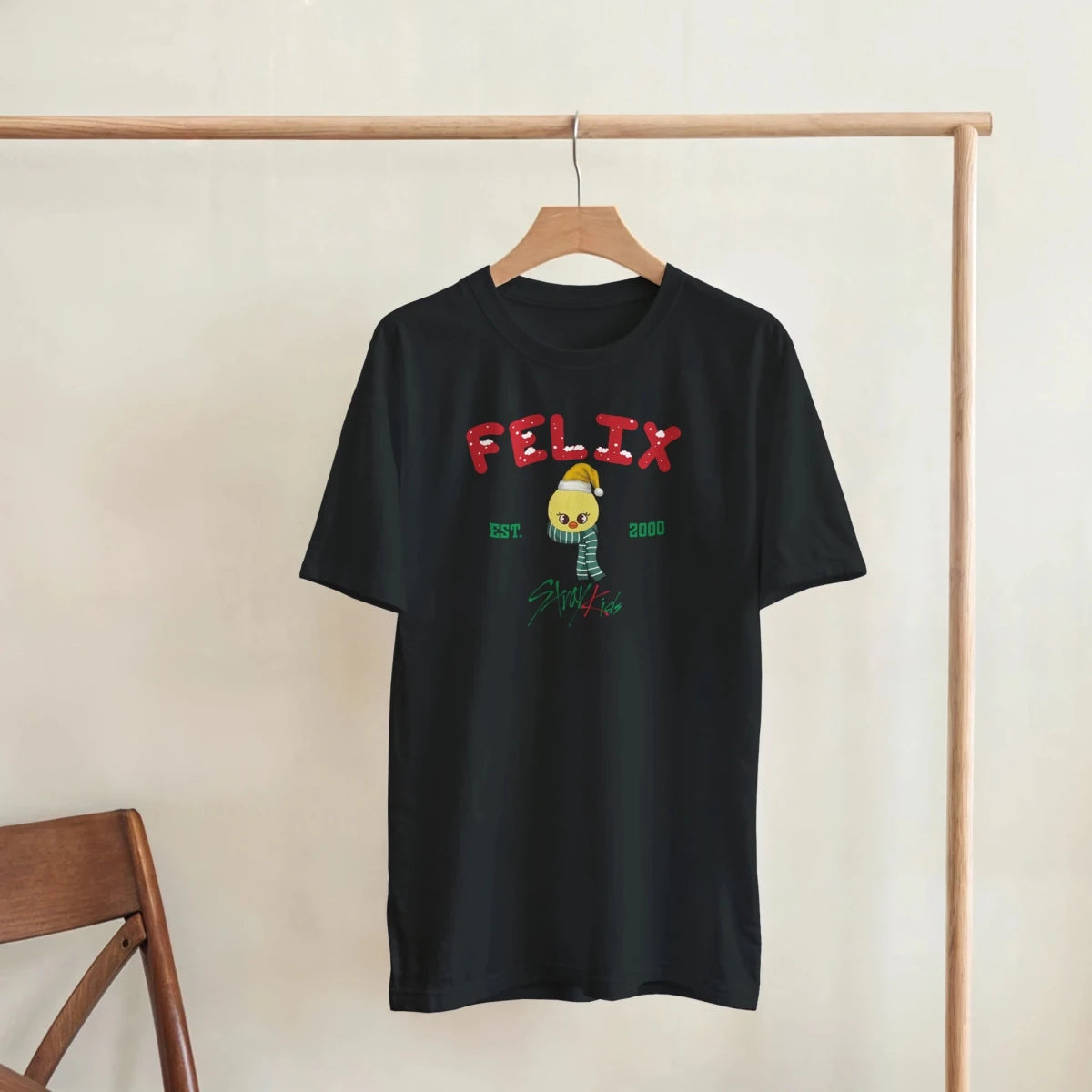 T-shirt "Felix Christmas Chick" - Stray Kids Holiday Edition T-shirt - KAWAII FAVIE