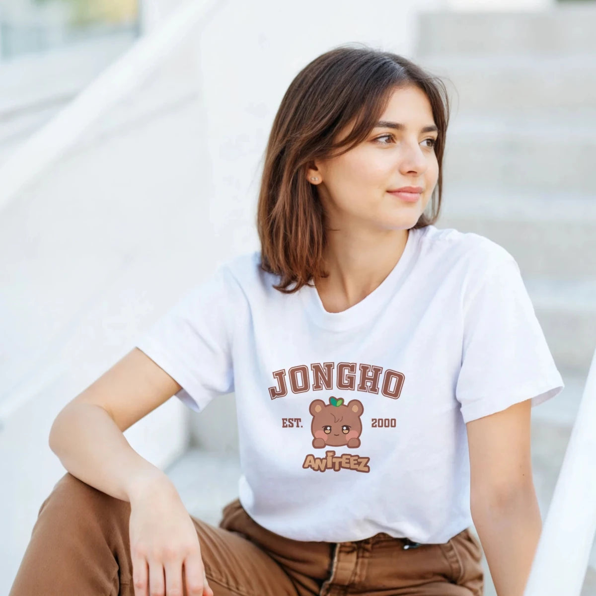 T-shirt Kpop Petit Ours Aniteez (JongHo) - Design Mignon et Nostalgique T-shirt - KAWAII FAVIE